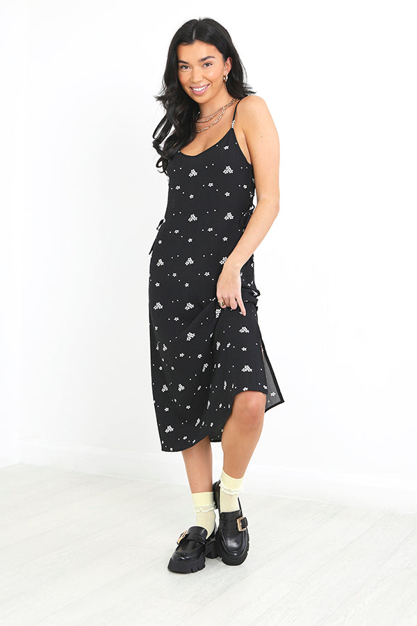 Black And White Floral Print Long Vest Dress
