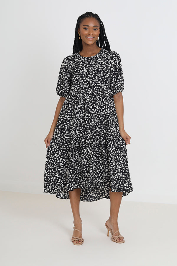 Floral Print Short Sleeve Tiered Midi Dress
