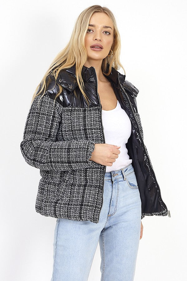 Monochrome Boucle Check Design Hooded Puffer Jacket