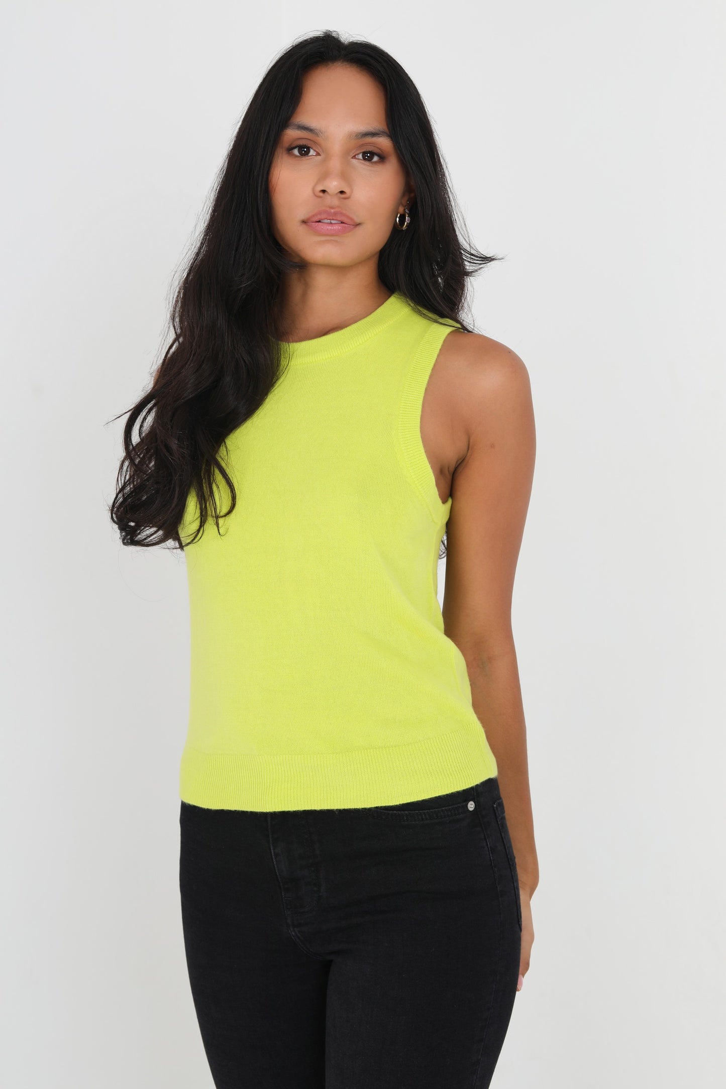 Crew Neck Sleeveless Knitted Vest
