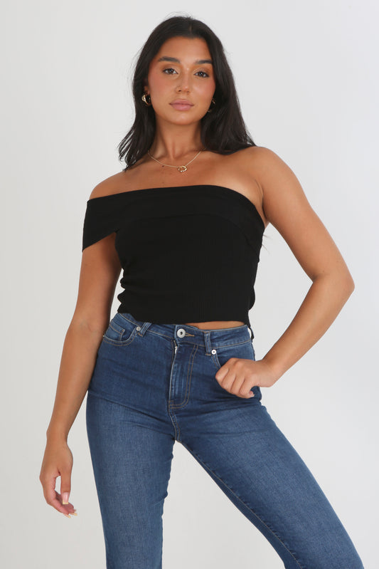 Knitted Sleeveless Off The Shoulder Top