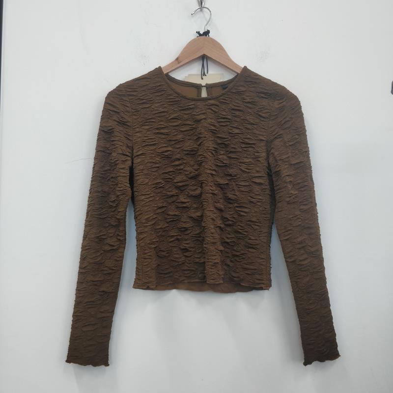 Crinkle Fabric Crew Neck Top