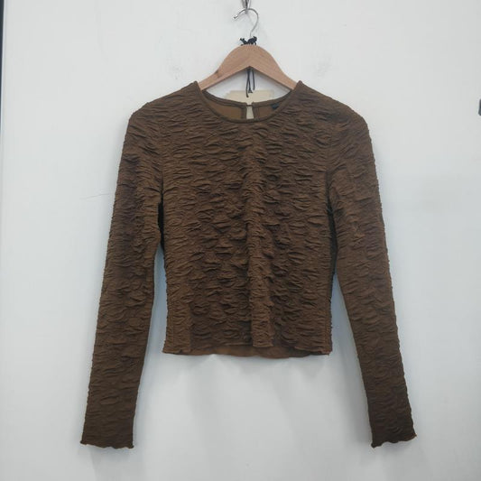 Crinkle Fabric Crew Neck Top