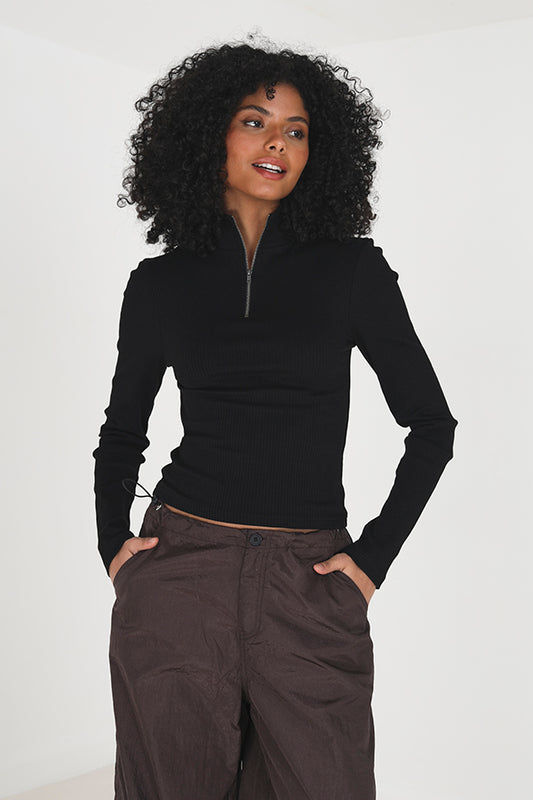 Long Sleeve Quarter Zip Top