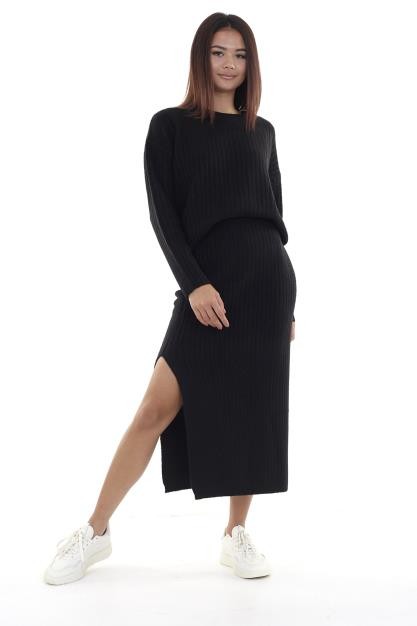 Black Tpiece Jumper And Skirt Knitted Set