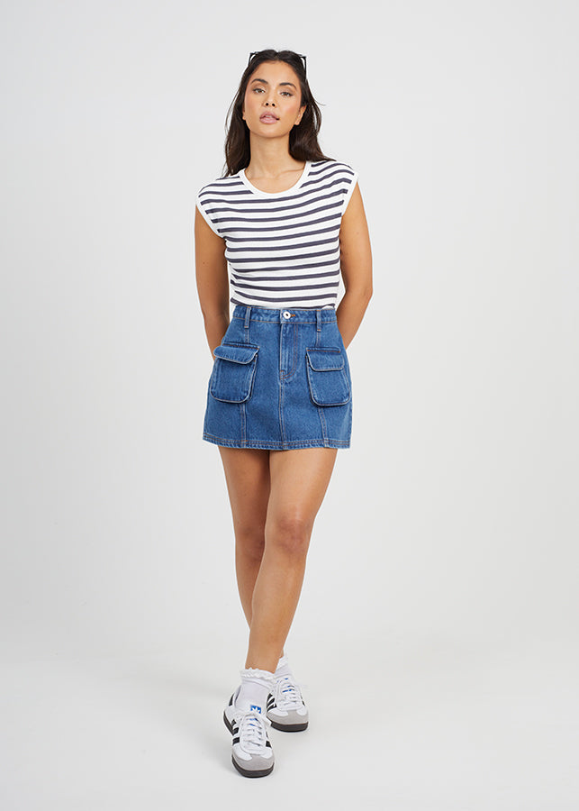 Denim Skirt With Front Pockets