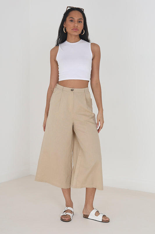 Solid Sleeveless Cropped High Neck Vest