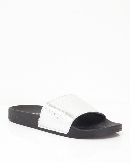 Silver Faux Crocodile Skin Pool Sliders