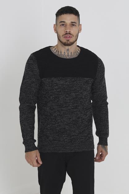 Long Sleeved Knitted Jumper