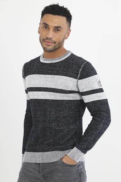 Striped Crew Neck Rubber Badge Flat Knit Jumper