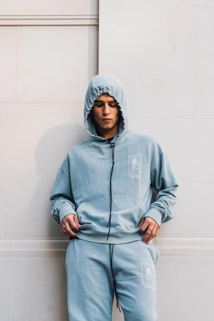 Overhead Hoddie