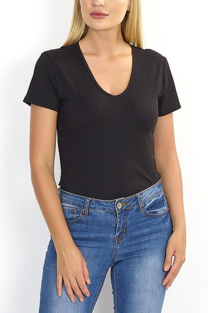 Plus Size Ribbed Scoop V-Neck T-Shirt Bodysuit
