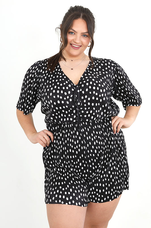 Plus Size Polka Dot Print Plisse Playsuit