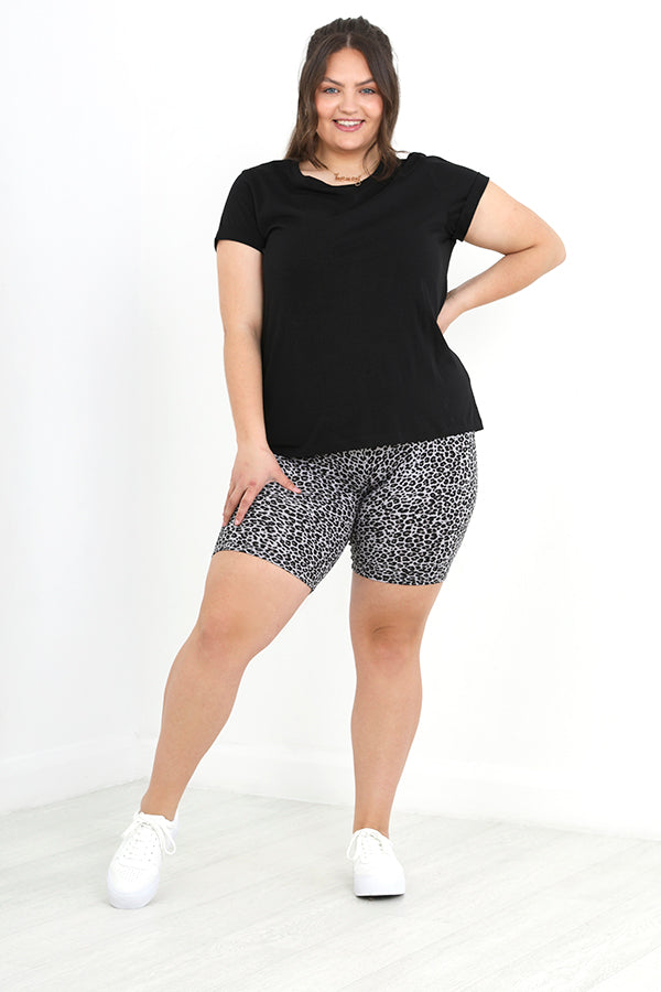 Plus Size Leopard Print Cycling Shorts